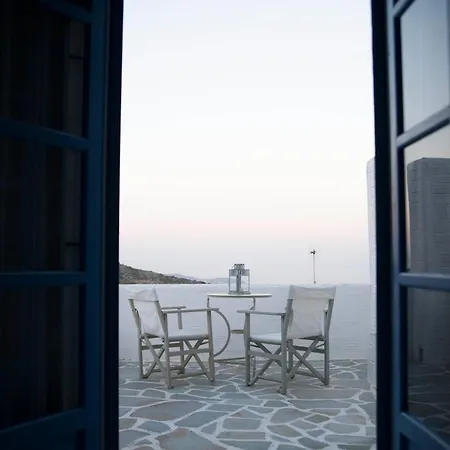 Exquisite Estate, Serene Environment * Lefkes (Paros)
