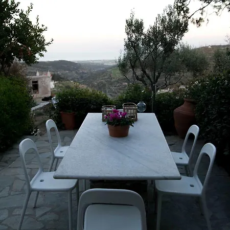 Exquisite Estate, Serene Environment Tatil Evi