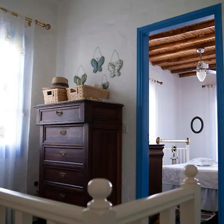 Exquisite Estate, Serene Environment Tatil Evi Lefkes (Paros)