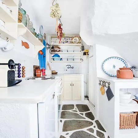 Exquisite Estate, Serene Environment Tatil Evi Lefkes (Paros)