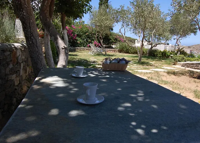 Exquisite Estate, Serene Environment Vakantiehuis Lefkes (Paros)