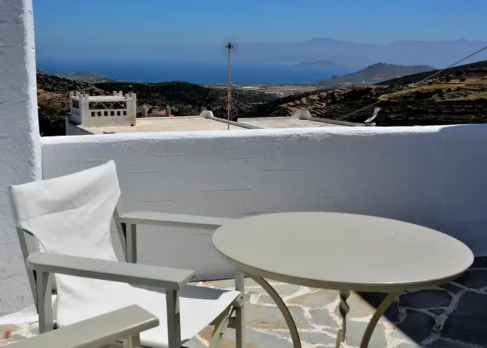 Exquisite Estate, Serene Environment Vakantiehuis *